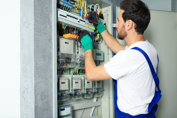 Best Local Electrician Companies  in Norwalk, CT
